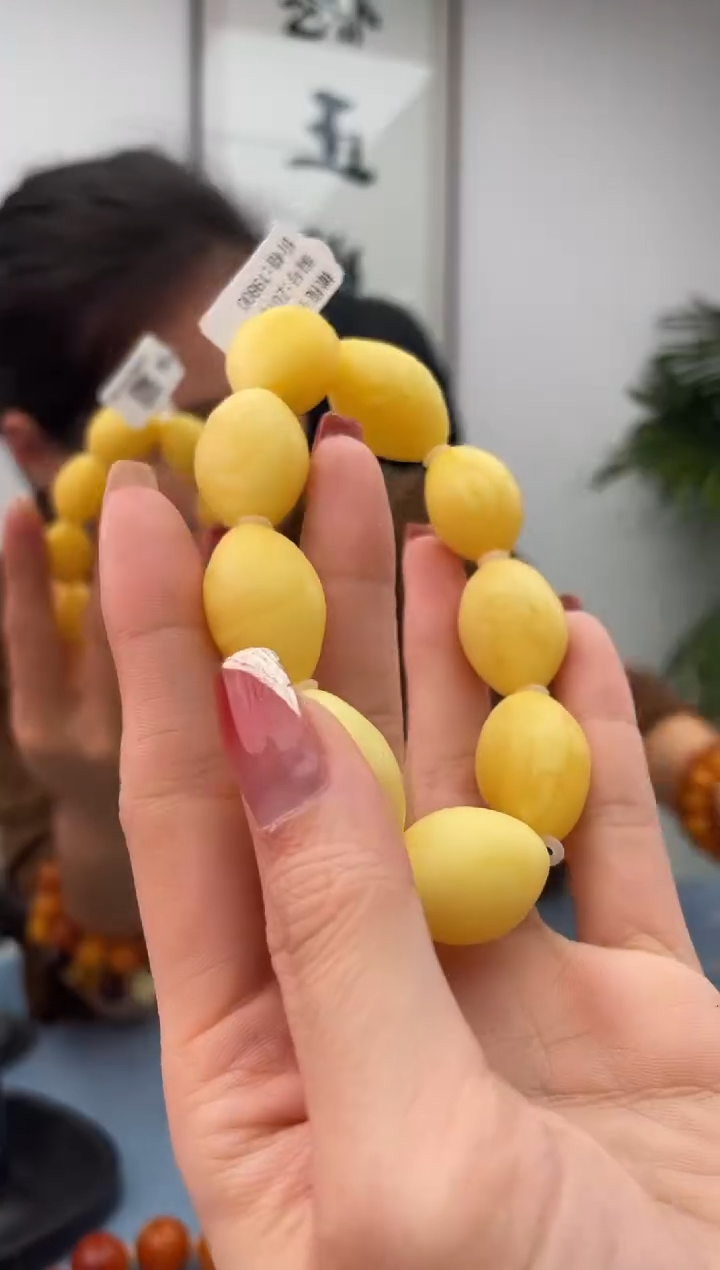 【闪购商品】蜜蜡珠宝奇石未镶嵌假一赔十，多样性发一件033