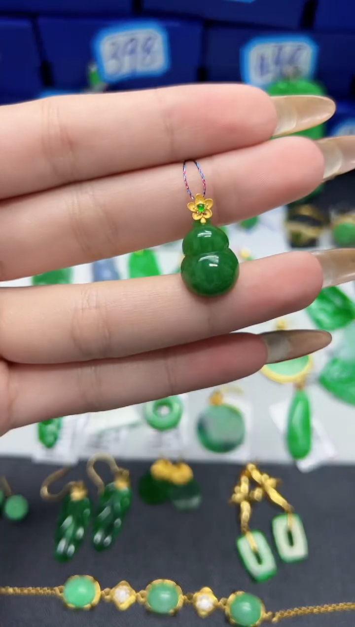 【闪购商品】翡翠颈饰18K金镶嵌Y缅料A货/支持复检/一件