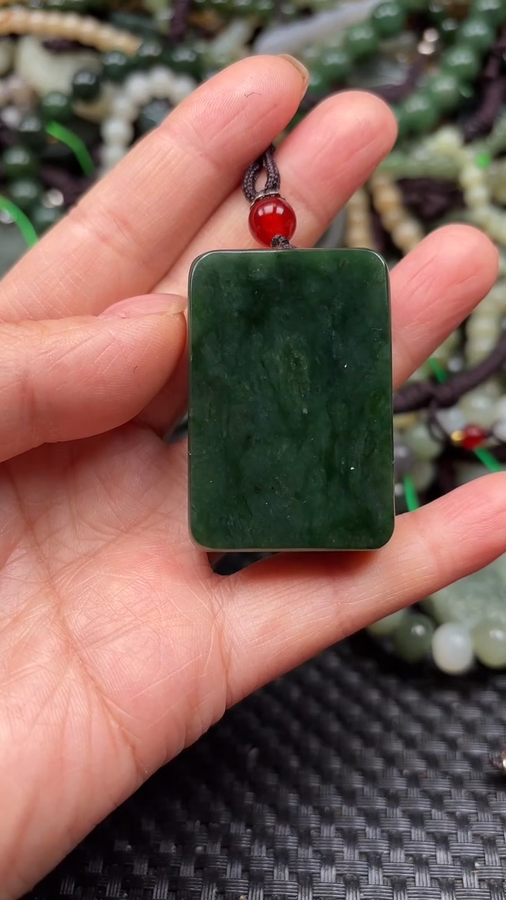 【闪购商品】和田玉颈饰未镶嵌.