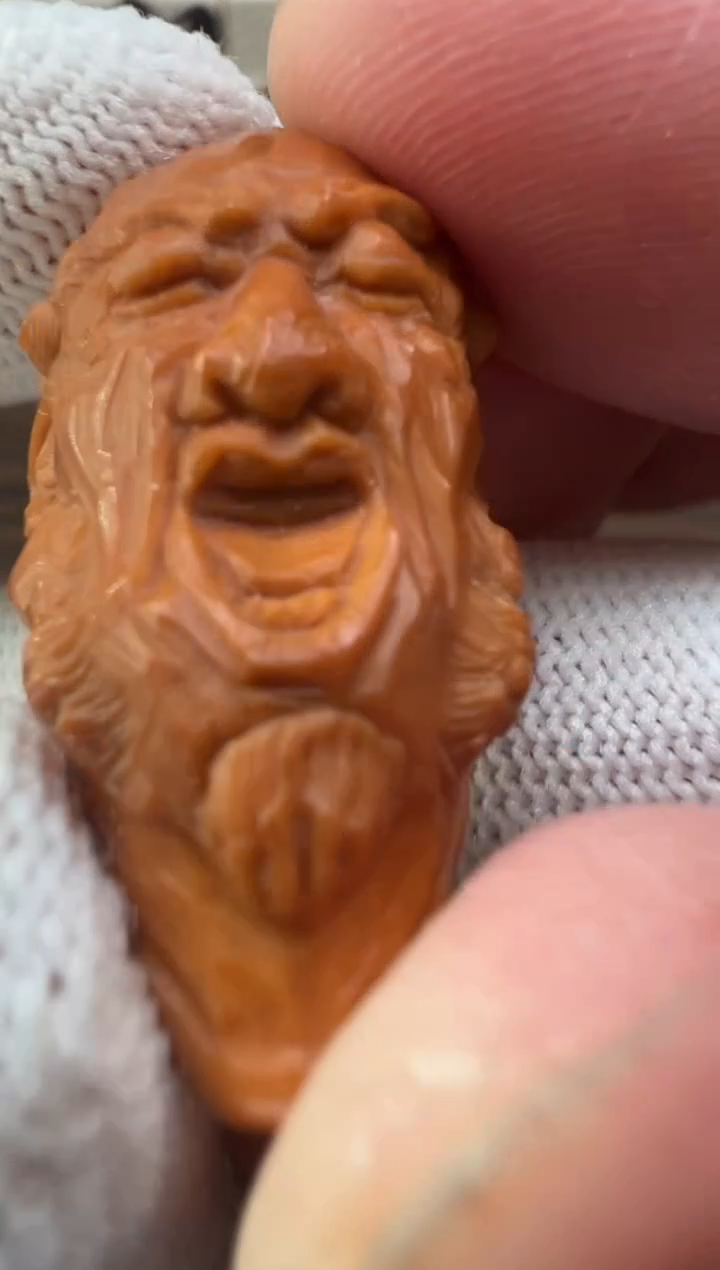 【闪购商品】橄榄核吊坠橄榄核