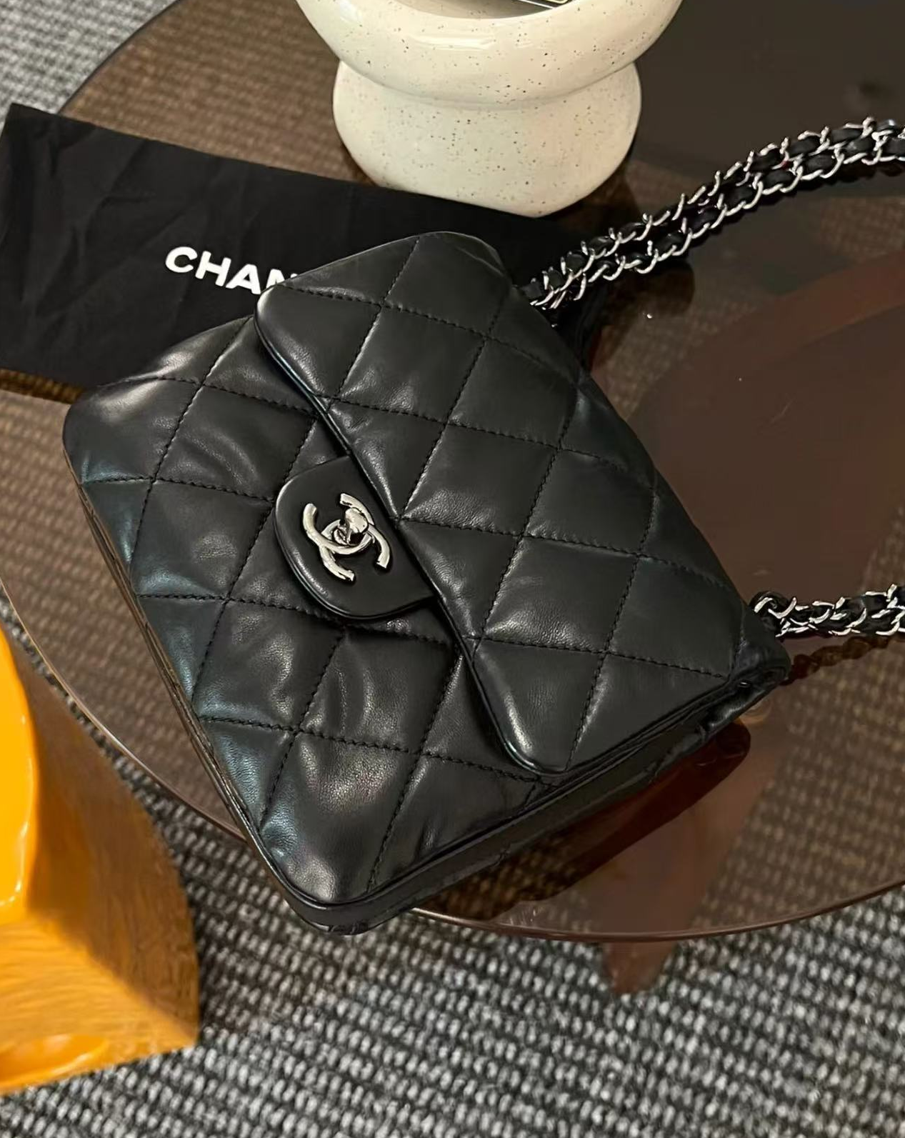 95新 Chanel/香奈儿 黑银泡芙方胖子包 19cm  11975928