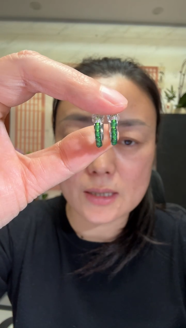 颈饰银S925镶嵌翡翠00008235