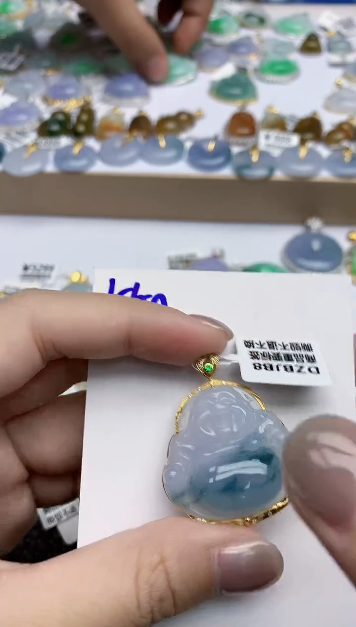 【闪购商品】翡翠颈饰18K金镶嵌天然翡翠A货