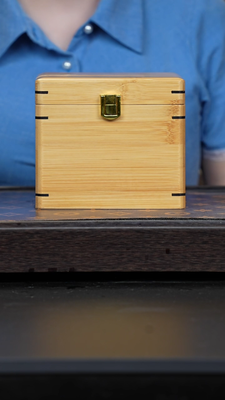 茶壶紫砂四号井底槽青盒子