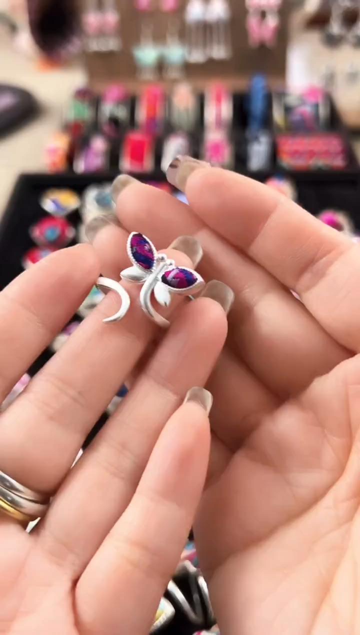 【闪购商品】织绣民族风老绣饰品137