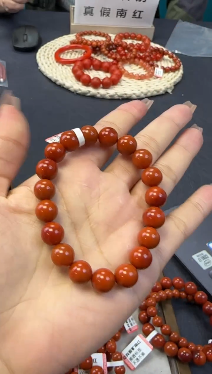 【闪购商品】南红玛瑙手串未镶嵌原矿无优化南红多样性发1