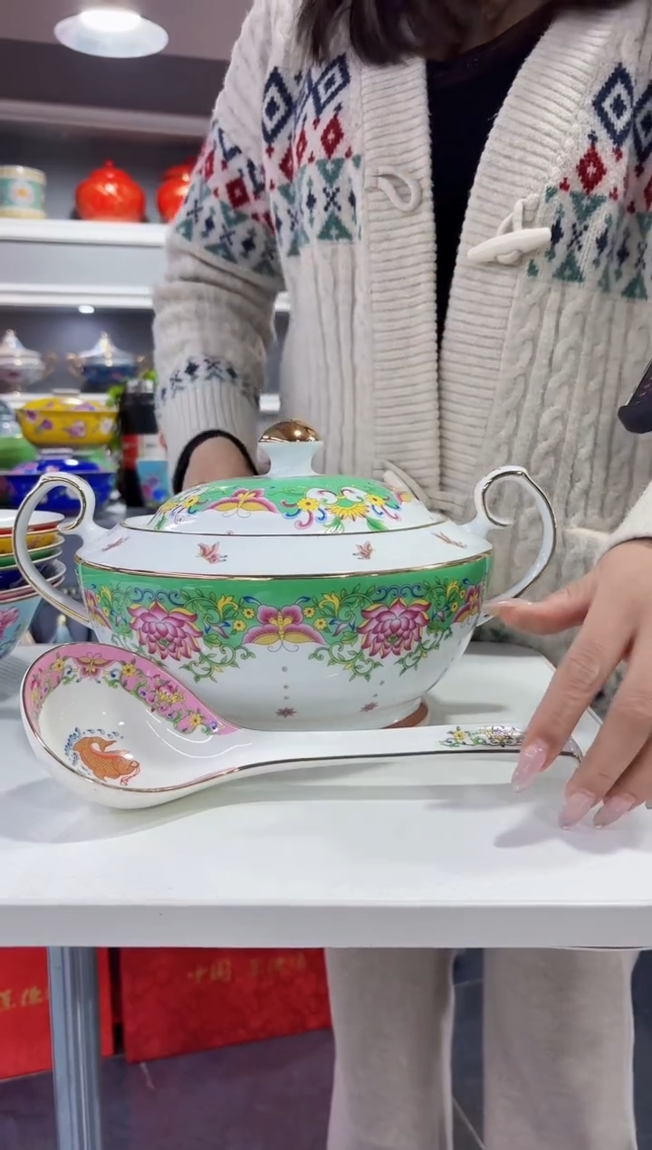 珐琅 10英寸大汤堡1个加大汤勺1个