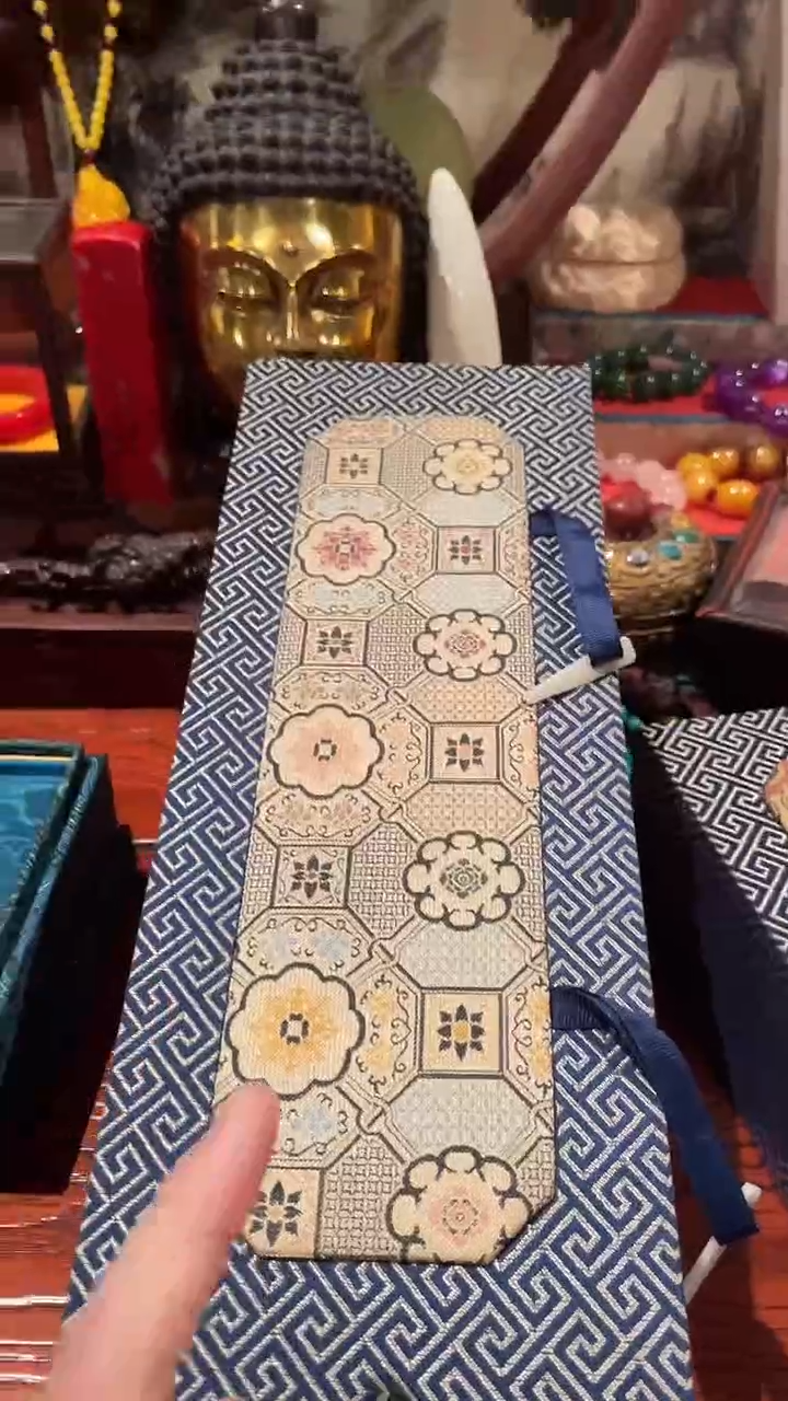 一一一一一一两个黄