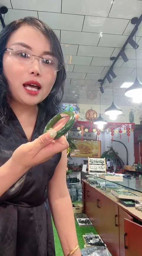 和田玉手镯未镶嵌多样性发货拍一发一