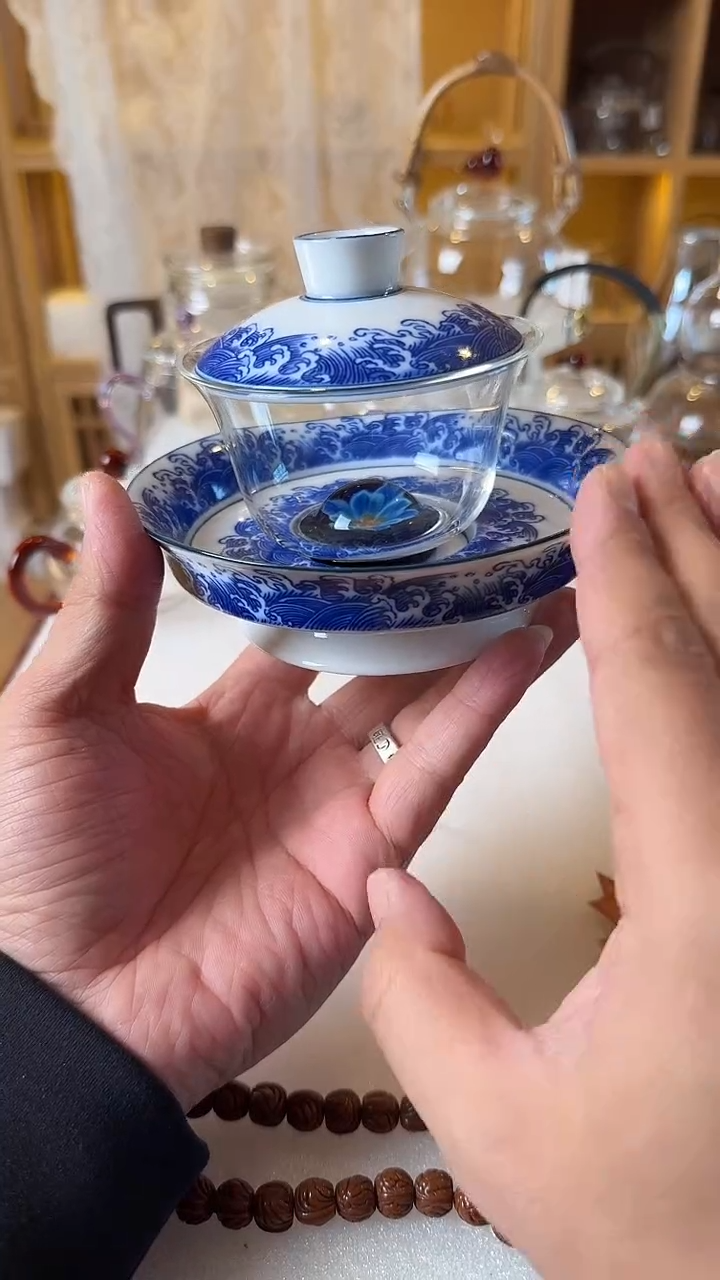 青瓷盖碗。。。。。。。