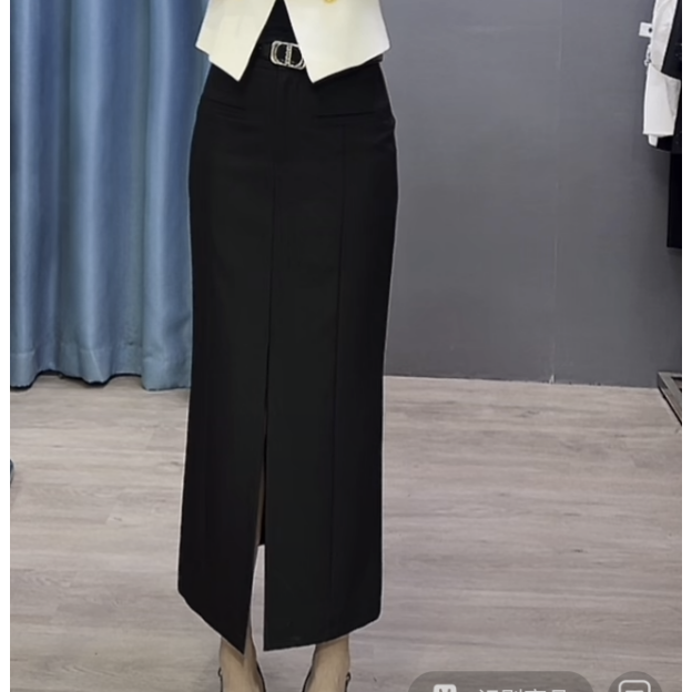 SR欧货夏款<单前面开叉半身裙>收身显瘦包臀半身长裙小香风气质