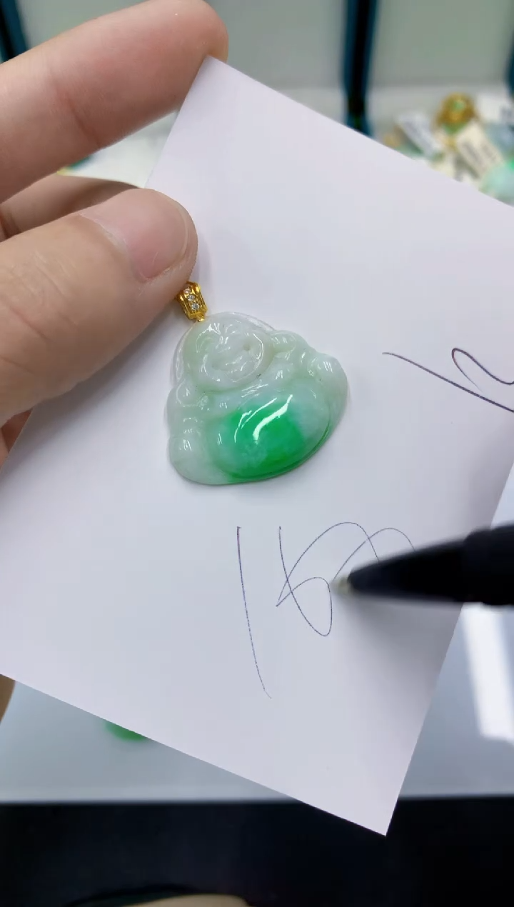 颈饰未镶嵌翡翠翡翠