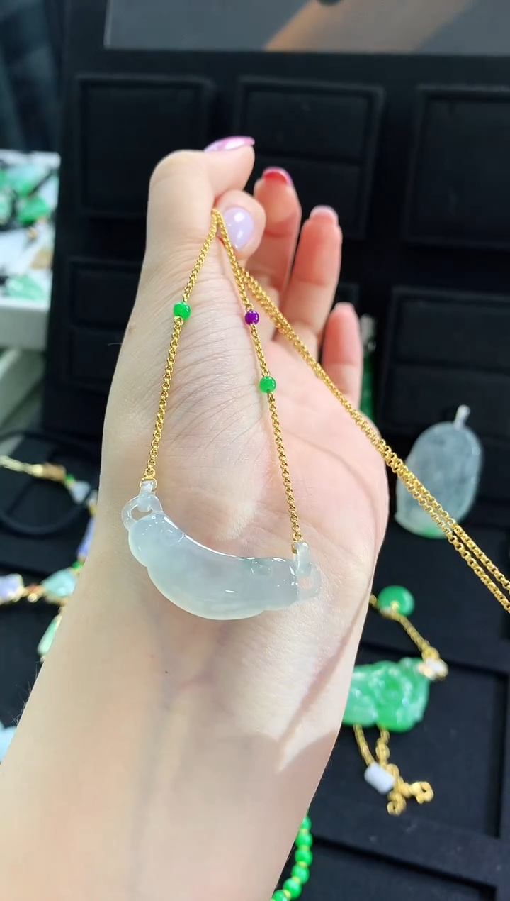 【闪购商品】翡翠颈饰18K金镶嵌吊坠