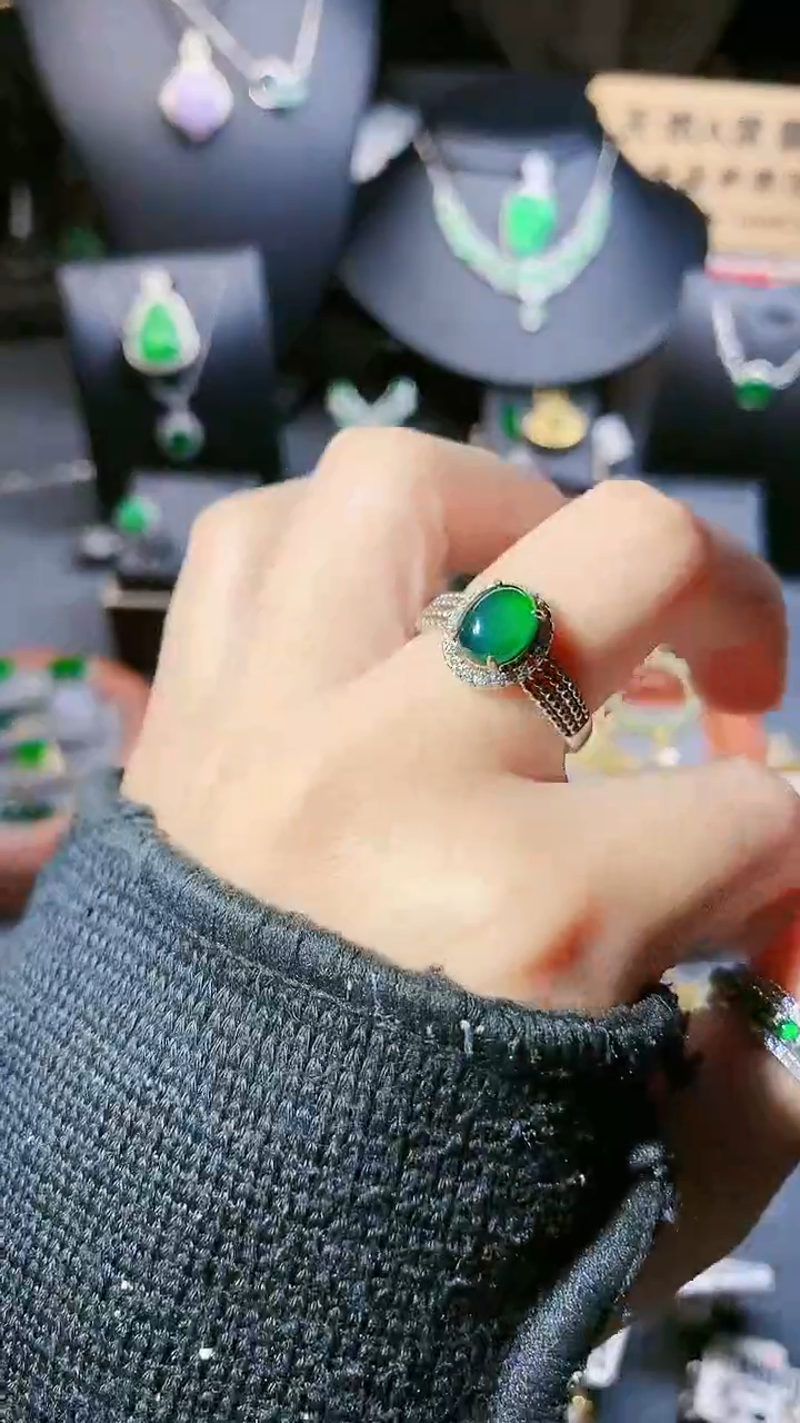 【闪购商品】翡翠戒指银S925镶嵌戒指