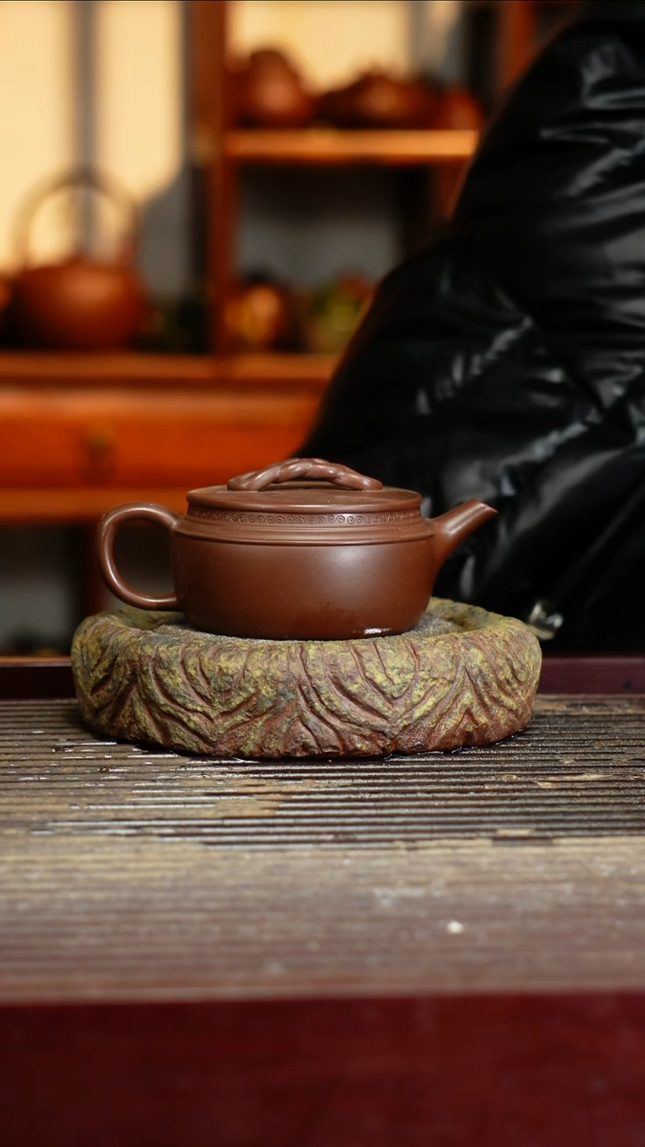 宜兴原矿紫砂壶茶壶宜兴原矿紫砂壶茶壶130C