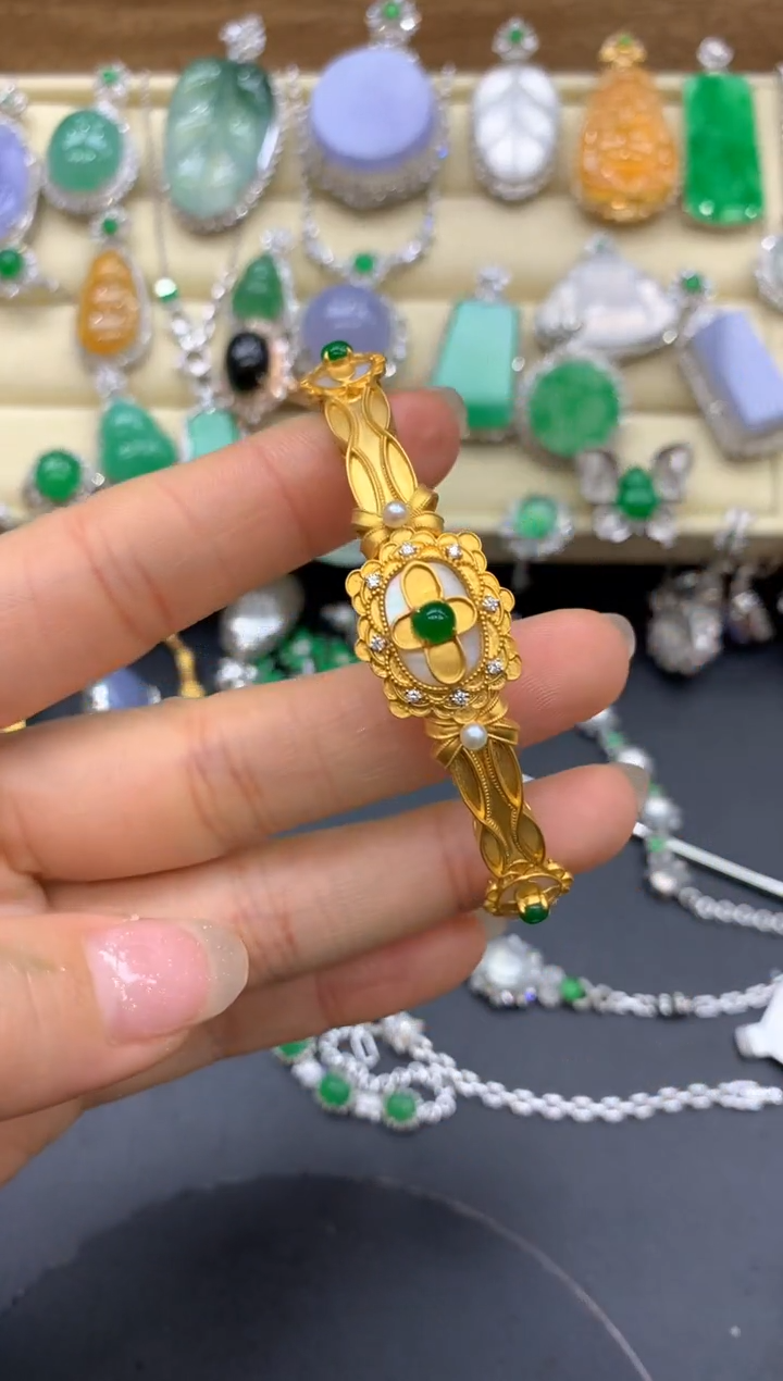 【闪购商品】翡翠手镯18K金镶嵌502-中国好珍宝