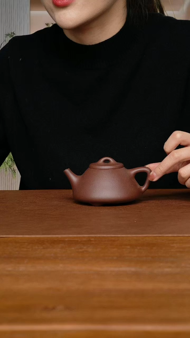 【闪购商品】紫砂茶杯许林林 子冶石瓢 底槽清220cc