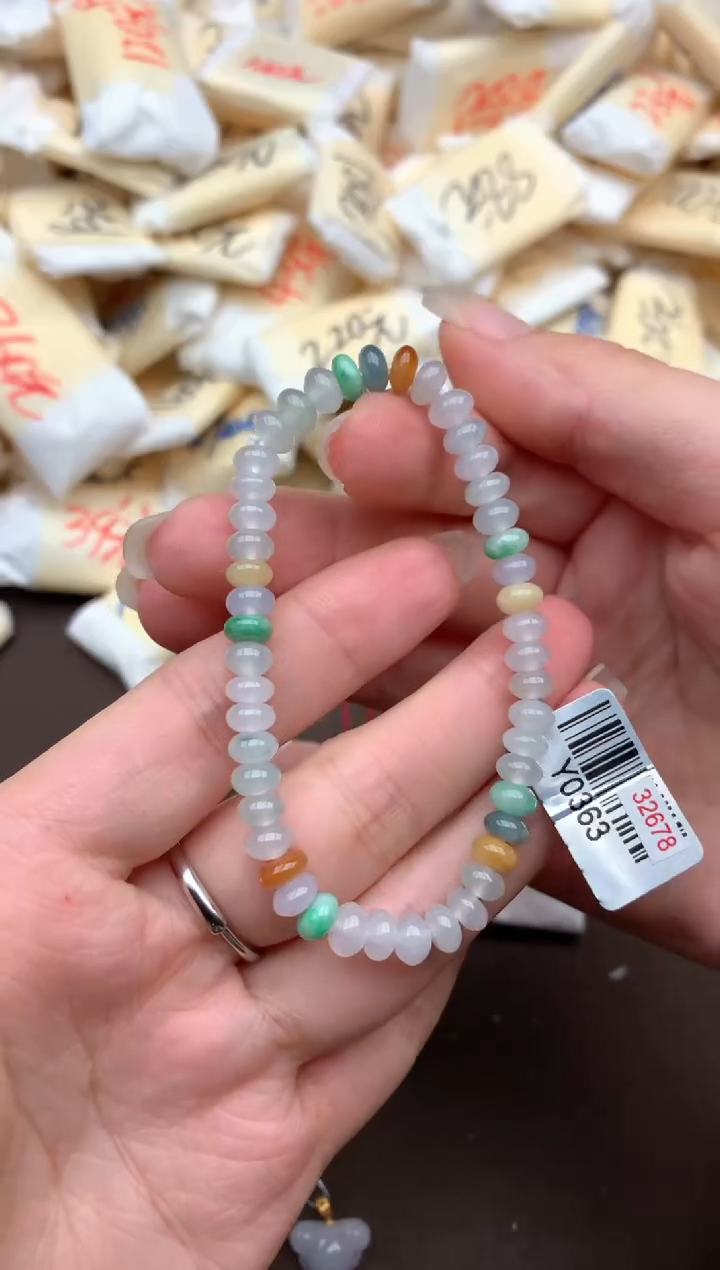 【闪购商品】翡翠挂件未镶嵌   一 