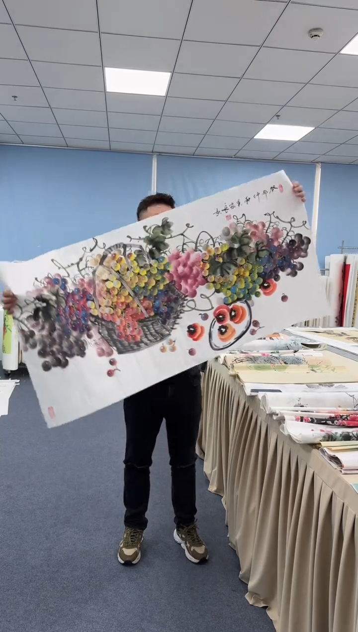 国画同类型随机葡萄