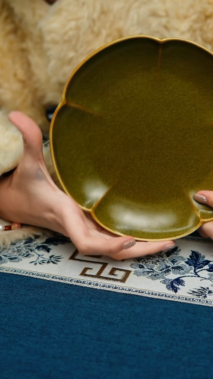 【闪购商品】茶末釉壶承