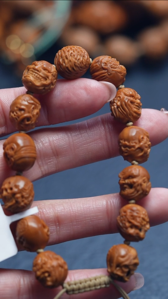 【闪购商品】橄榄核吊坠苏工橄榄核