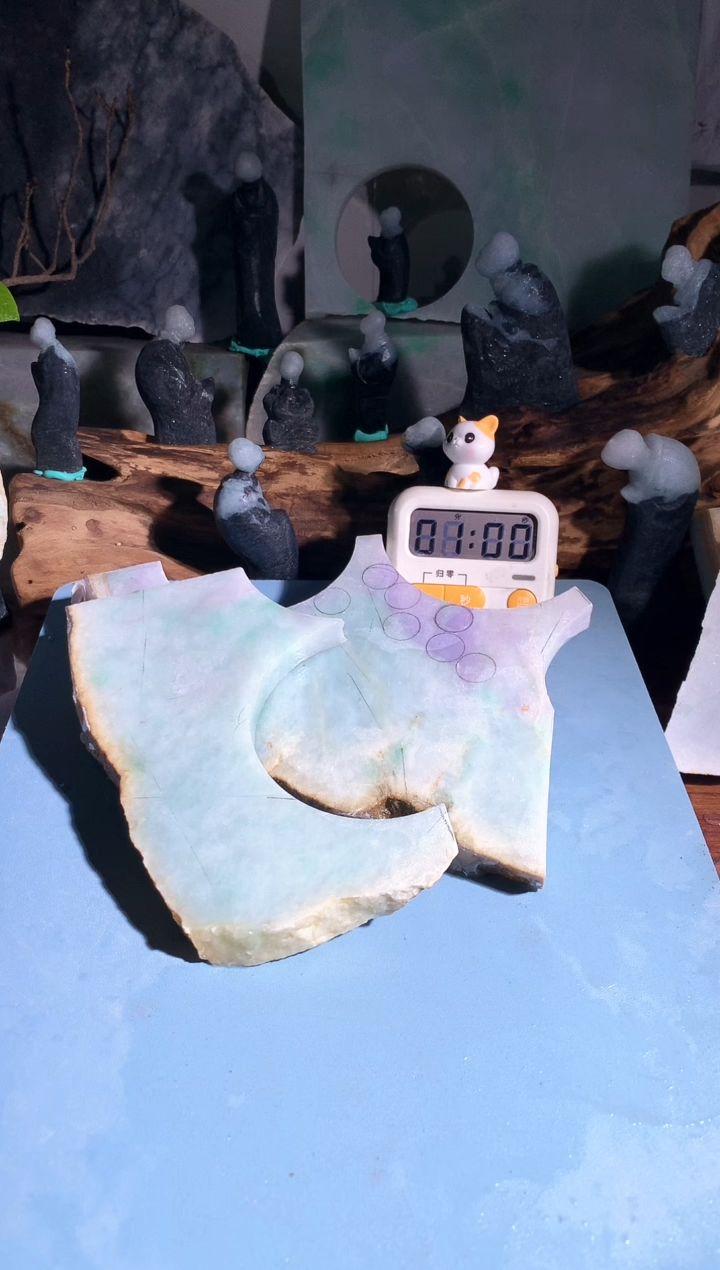 翡翠未镶嵌吊坠(不含链)I*A827