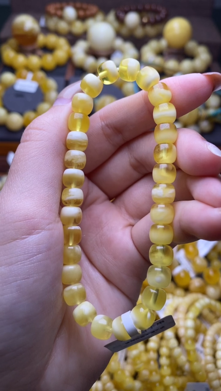 【闪购商品】琥珀裸石未镶嵌大小姐珠宝68