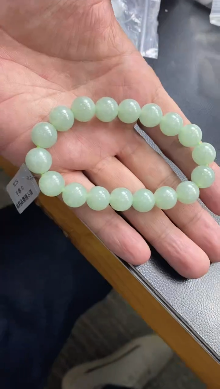 【闪购商品】翡翠手串未镶嵌圆珠手串