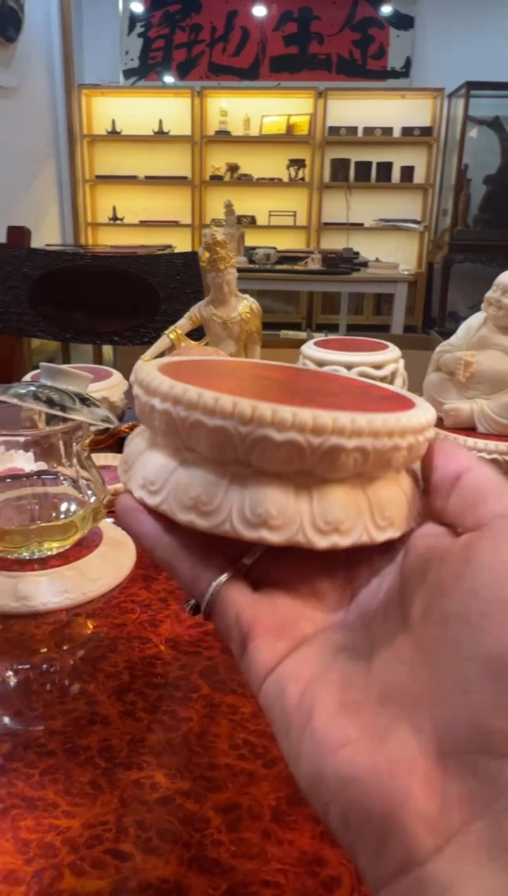 东非黑黄檀（紫光檀）莲花底座