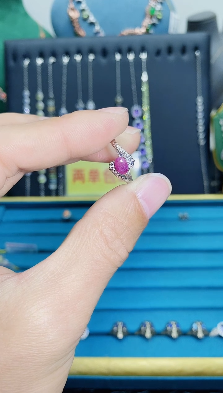 【闪购商品】红宝石戒指银S925镶嵌1121