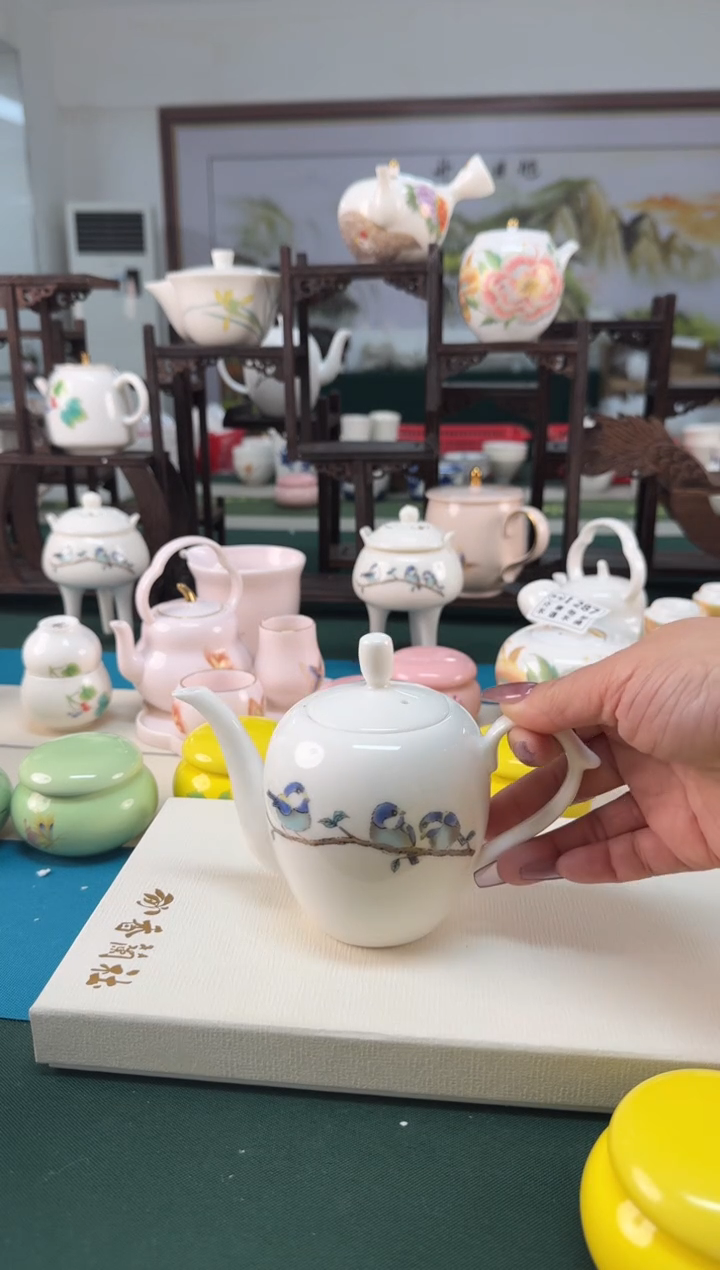 【闪购商品】瓷器 ······.......