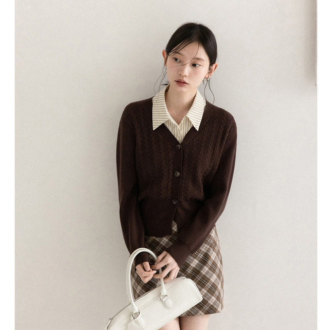 羊城故事-条纹假两件polo领针织毛衣女冬季气质设计感时尚上衣