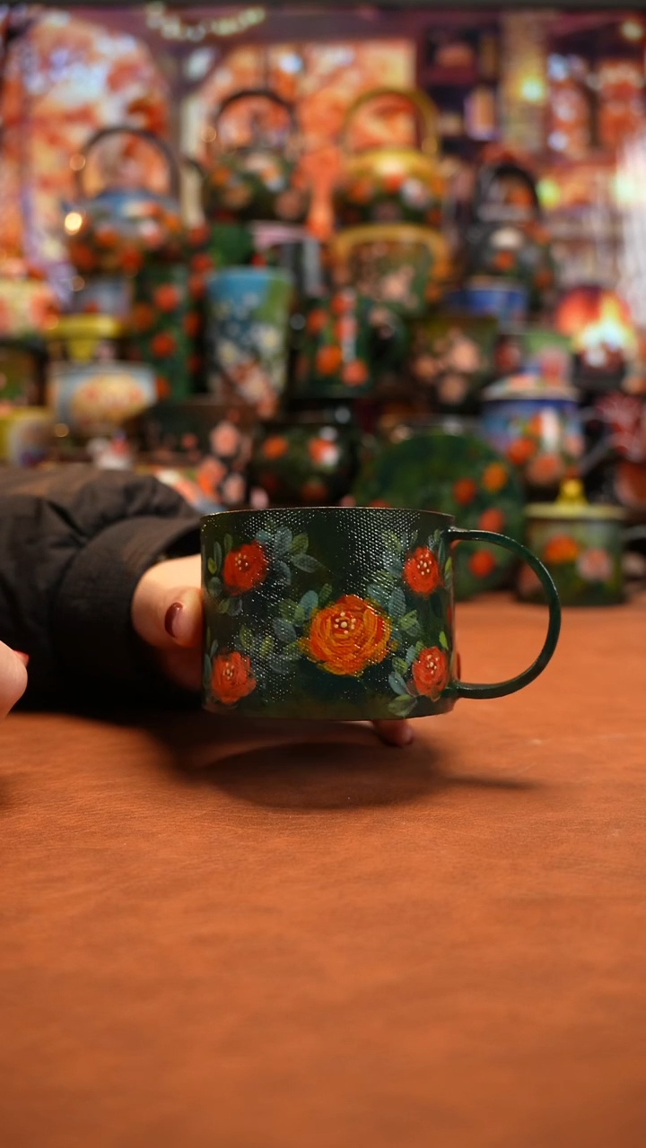 油画    釉下彩   杯子