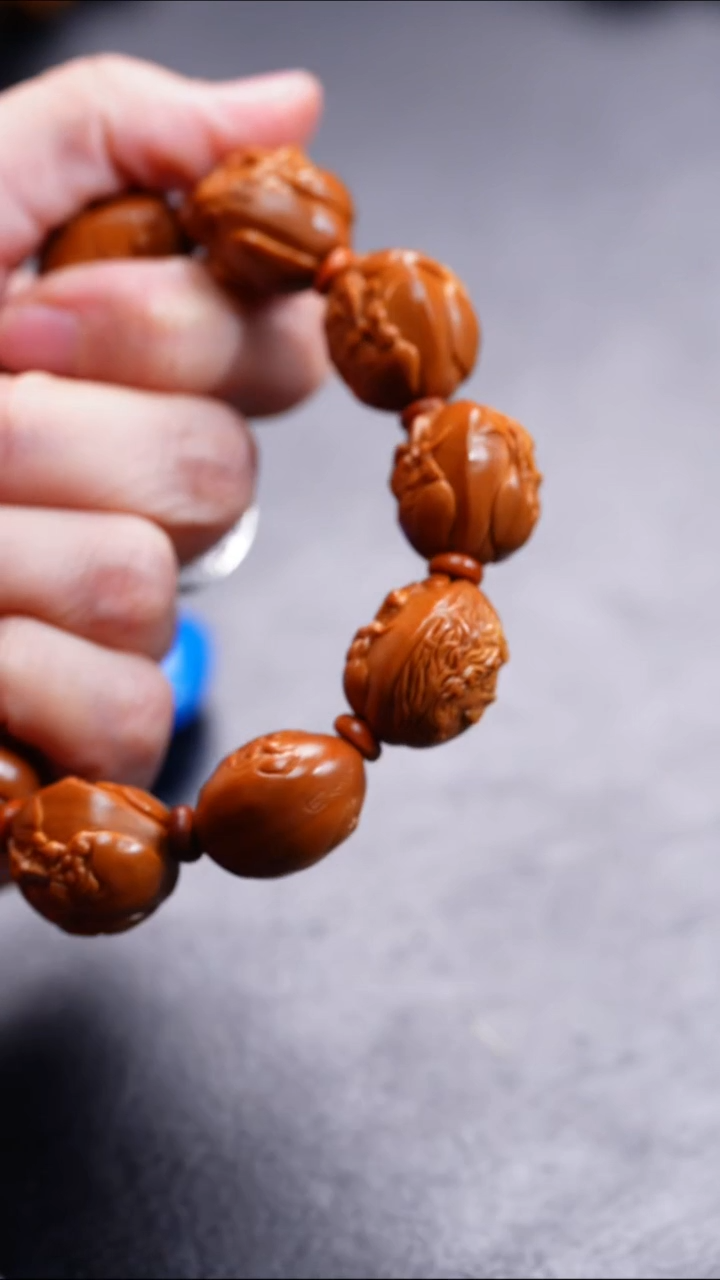 【闪购商品】橄榄核吊坠橄榄核