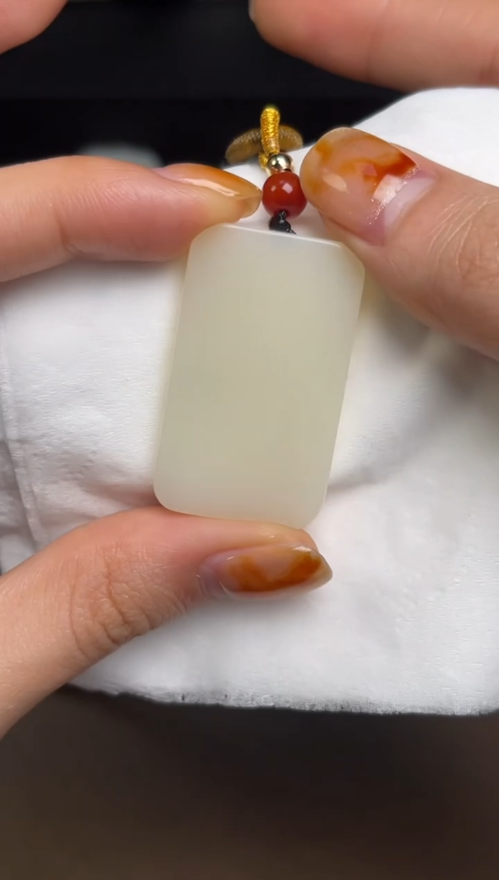 【闪购商品】和田玉颈饰未镶嵌19 23×38mm尺寸