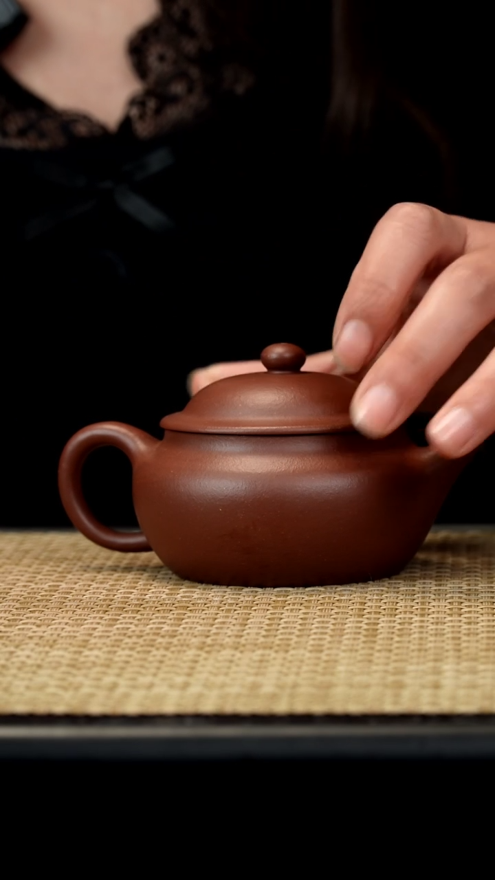 【闪购商品】紫砂茶壶底槽清碗玉150c