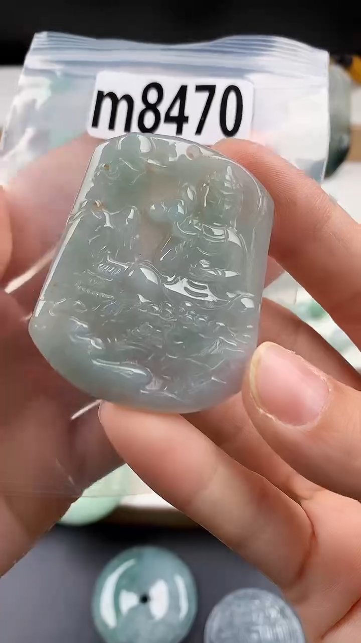 颈饰未镶嵌翡翠天然翡翠吊坠挂件