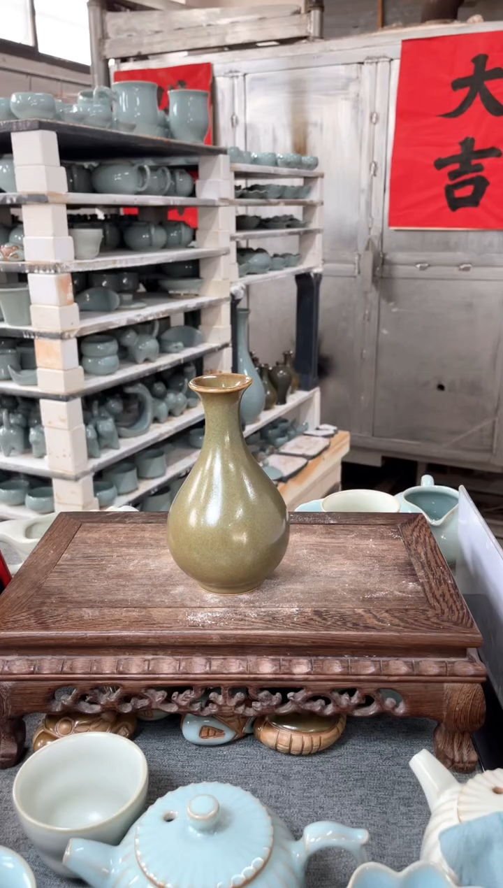 【闪购商品】其他青绿釉小玉壶春瓶