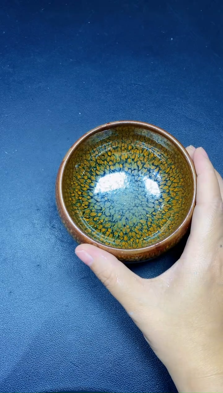 茶盏131微瑕            