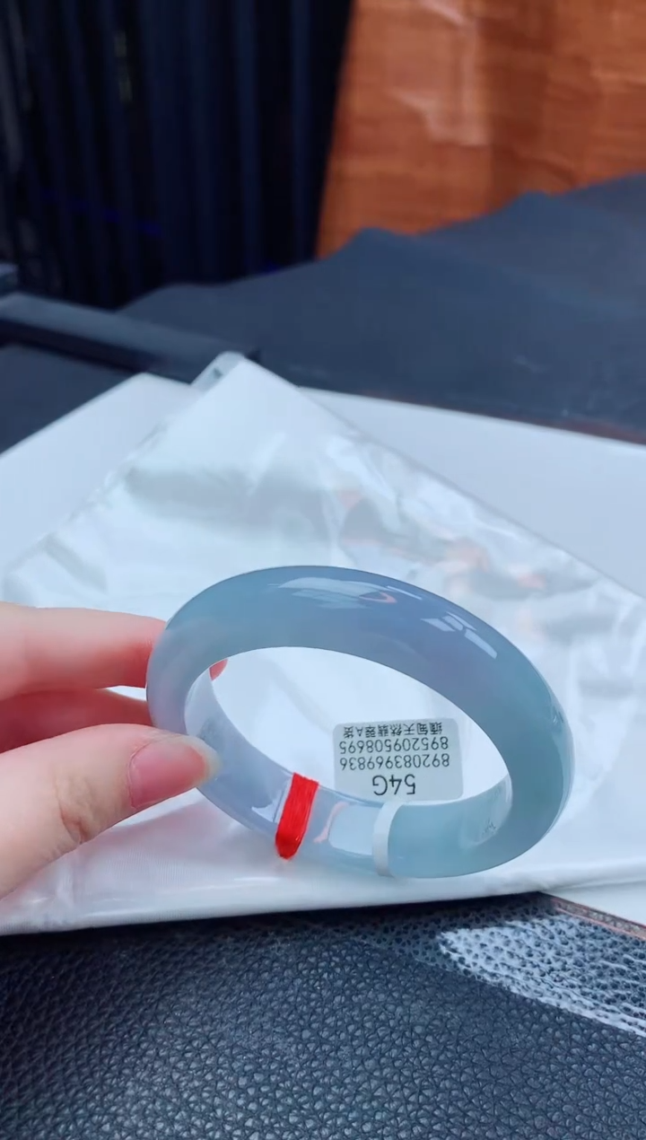 翡翠手镯未镶嵌缅甸天然翡翠A货手镯