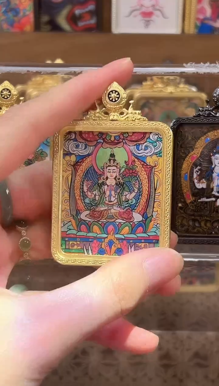 吊坠特价款 四臂观音4*5 12.09