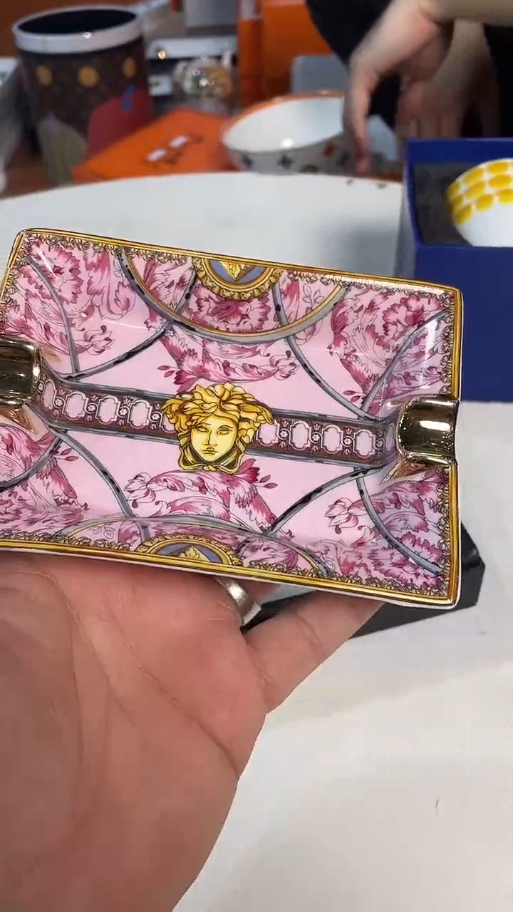 杯鸿辉家品牌瓷器，京东包邮！