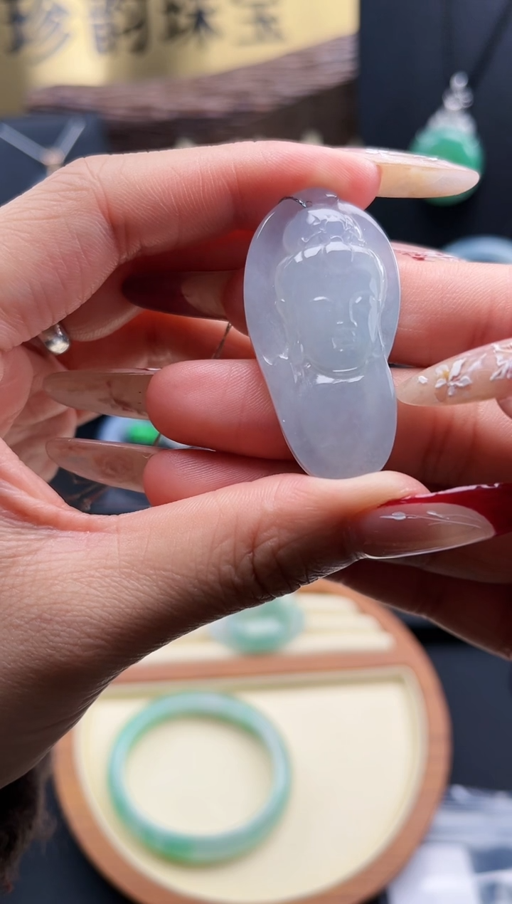 【闪购商品】翡翠颈饰未镶嵌翡翠观音