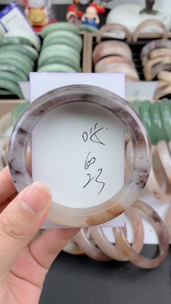 未镶嵌手镯石英质玉015