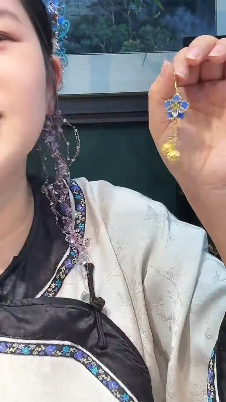 无铜合金非遗点翠饰品