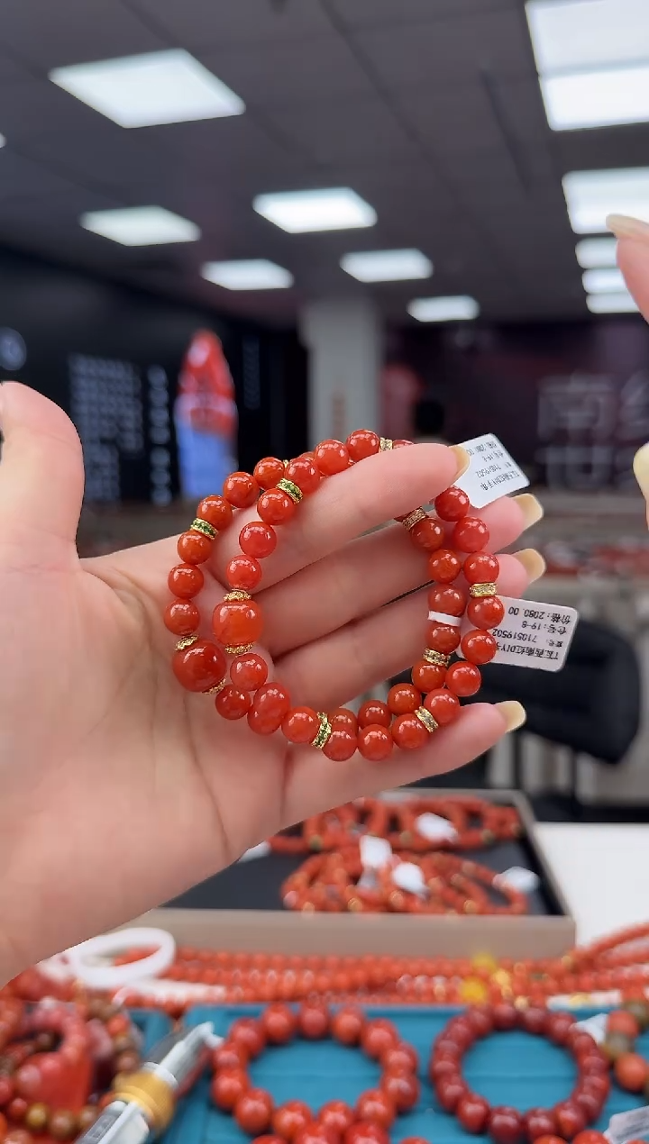 南红玛瑙珠串未镶嵌多样发其一/710519502