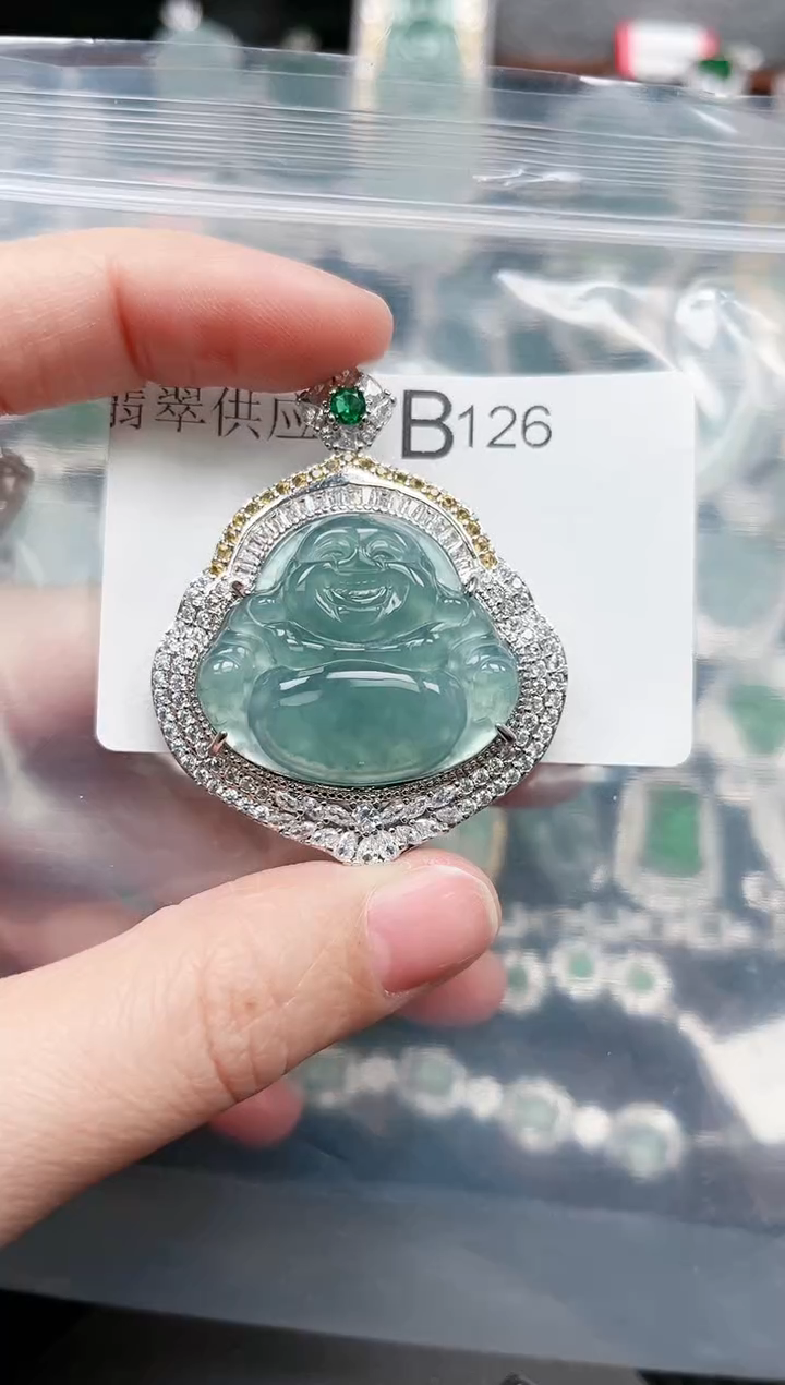 【闪购商品】翡翠颈饰未镶嵌126赠皮绳