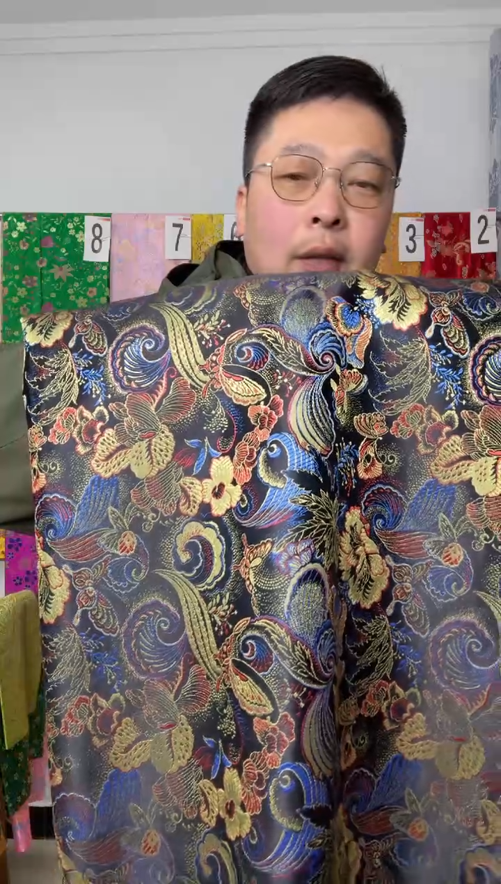 混纺满18元包邮.两单连裁.宽.长90.250