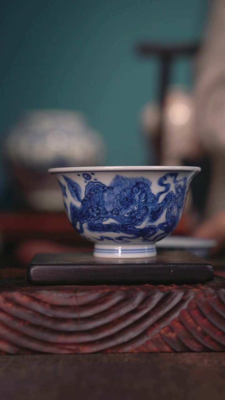 【闪购商品】青成弘器 狮子压手杯