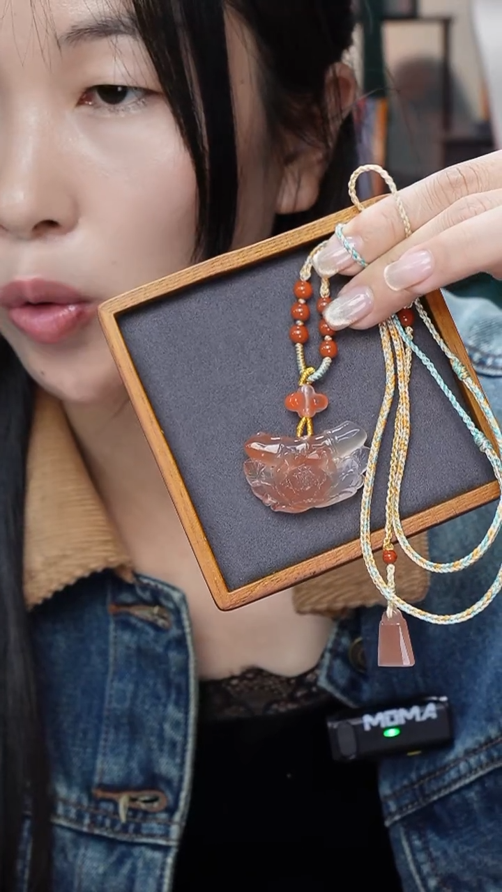 【闪购商品】南红玛瑙吊坠未镶嵌吊坠